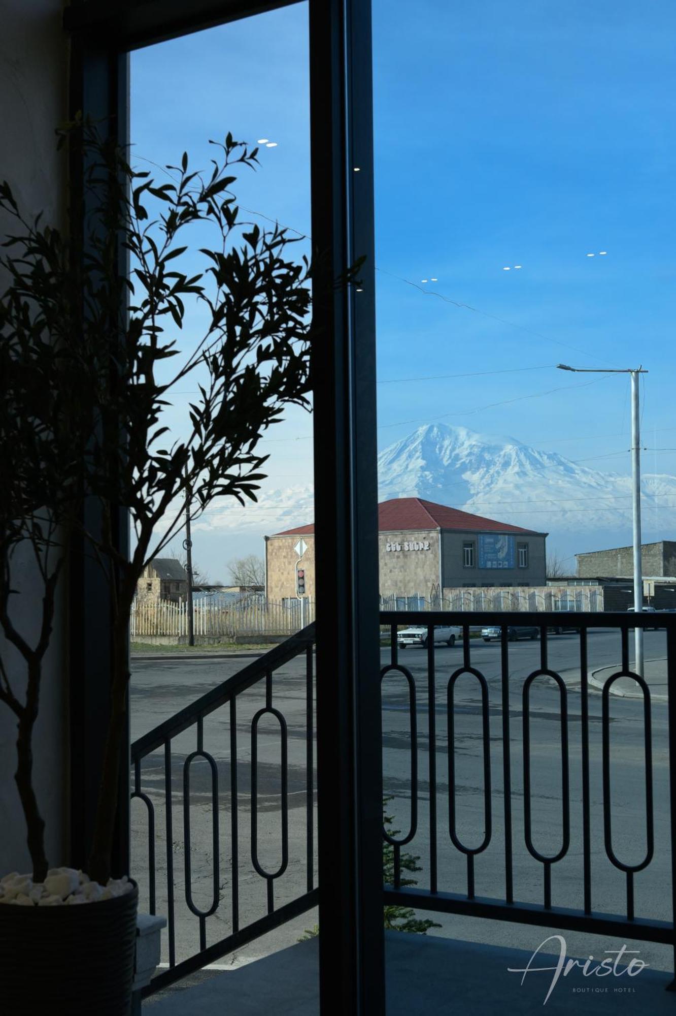Aristo Boutique Hotel Artashat Экстерьер фото